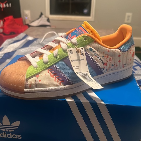 Adidas women’s shoes - Picture 5 of 17